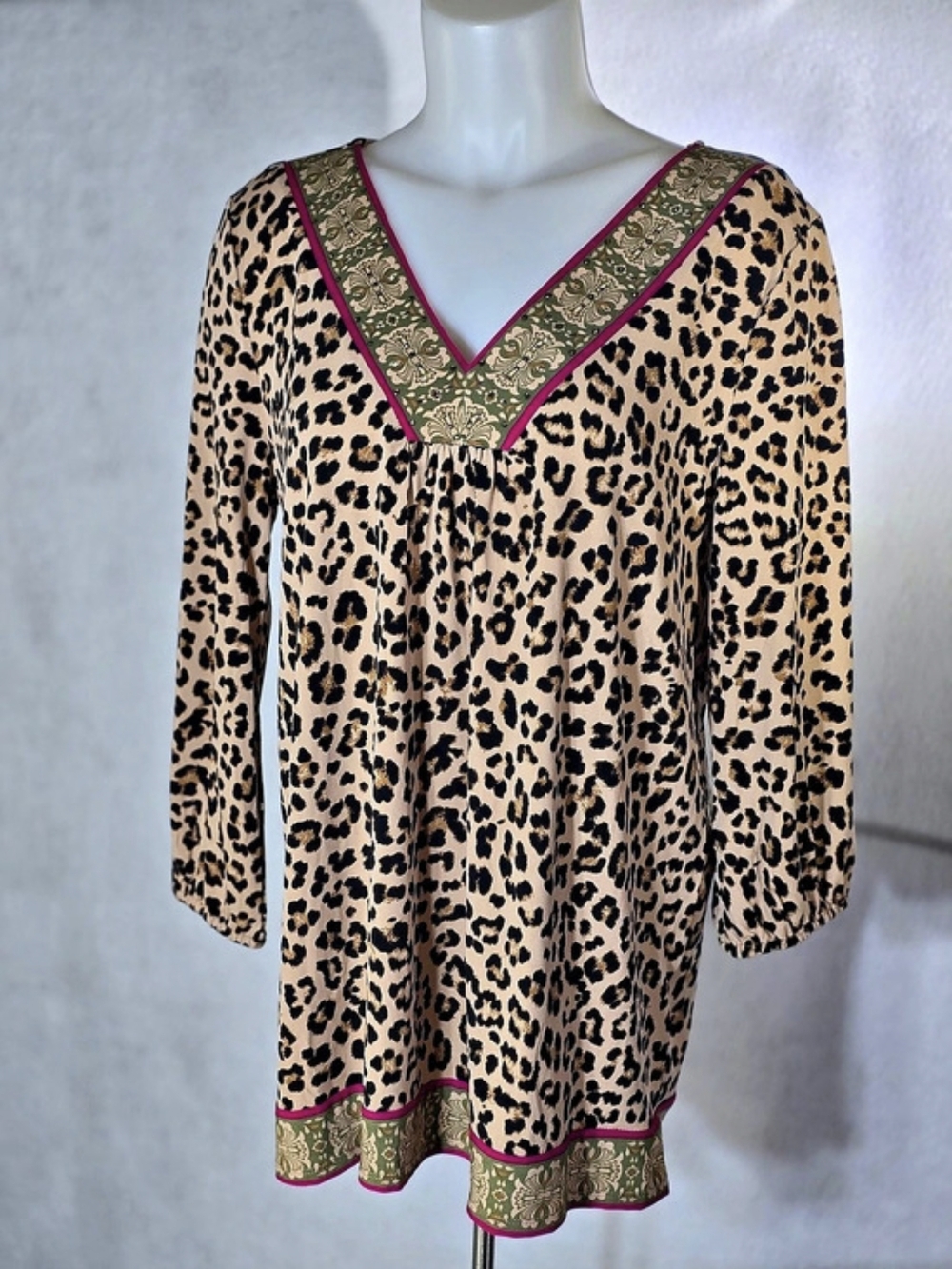 JM Collection Animal Print Tunic in Brown & Black Size Medium Like New